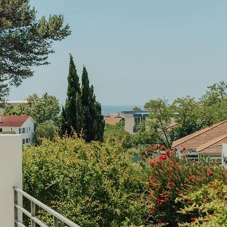 Casa Riviera *
